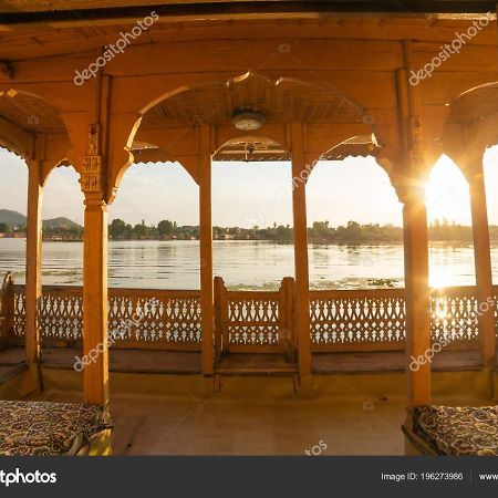 New Bombay Heritage Group Of House Boat Srīnagar Exterior foto