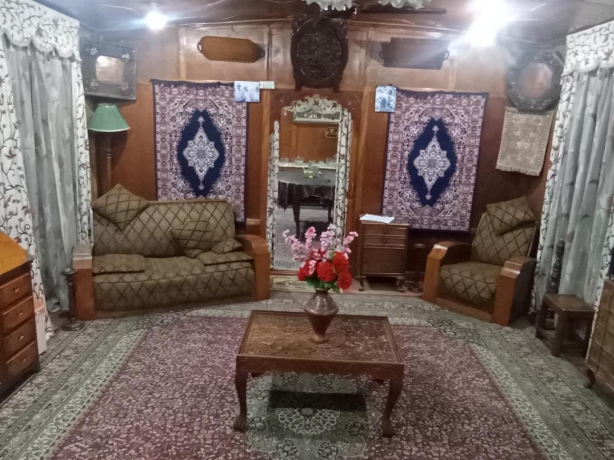 New Bombay Heritage Group Of House Boat Srīnagar Exterior foto